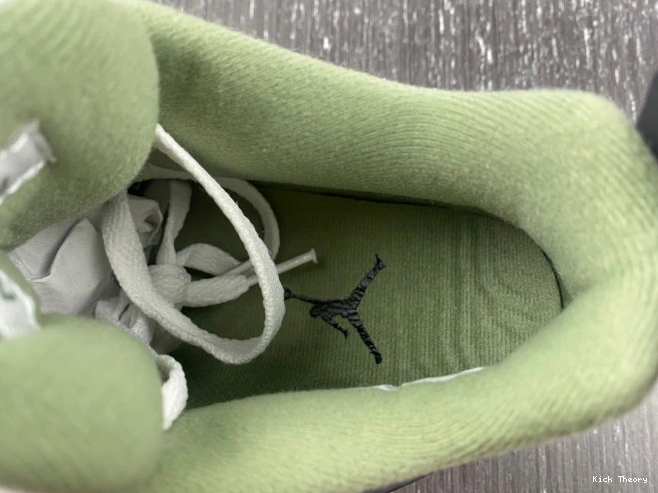 Kicktheory Seafoam Jordan 4 Air WMNS AQ9129-103 0728
